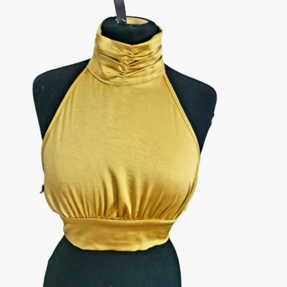 Nasty Gal Tops - Nasty gal tank top high neck open back